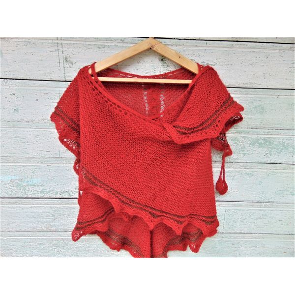 Knitted red wrap (8).JPG