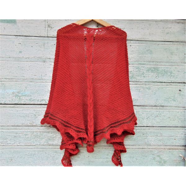 Knitted red wrap (19).JPG