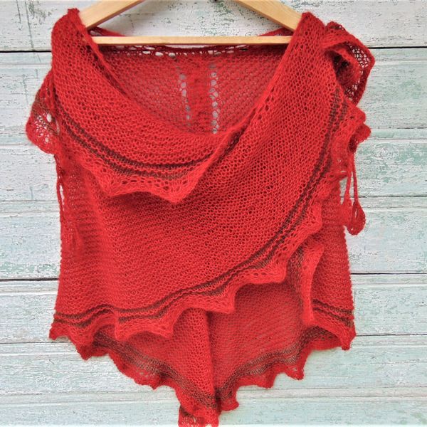 Knitted red wrap (24).JPG