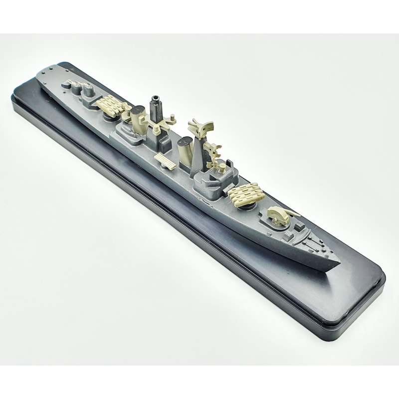 6 Vintage Diecast Ship Model Guards Missile Cruiser VARYAG USSR 1970s.jpg