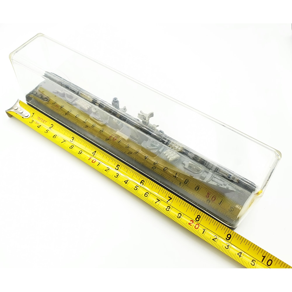 12 Vintage Diecast Ship Model Guards Missile Cruiser VARYAG USSR 1970s.jpg