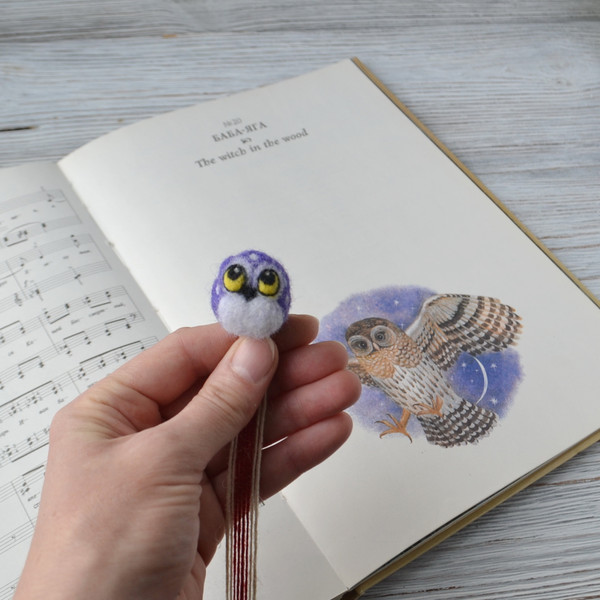 Needle felted owl bookmark (10).JPG