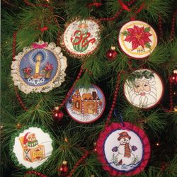Vintage 7 Round Christmas Ornaments 23 cross stitch pattern PDF Classic Holiday Designs Instant Download