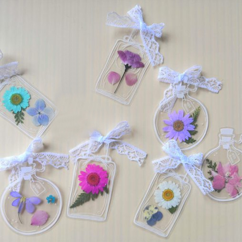driedflowerbookmarksset3.png