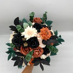 Bridal bouquet. Fall wedding bouquet. Burnt orange bridesmaid bouquet. Fall wedding bouquet set. Black wedding bouquet.