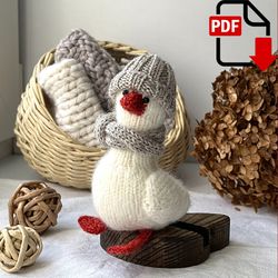 Cute duckling knitting pattern. English and Russian PDF.