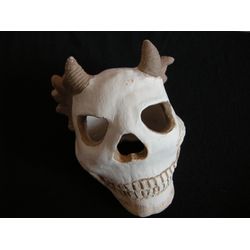 Ceramic skull. Halloween in the aquarium