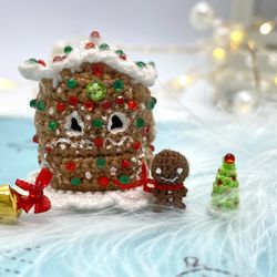 Gingerbread house miniature Christmas gift  gingerbread man dollhouse miniatures tiny home micro crochet unique gift