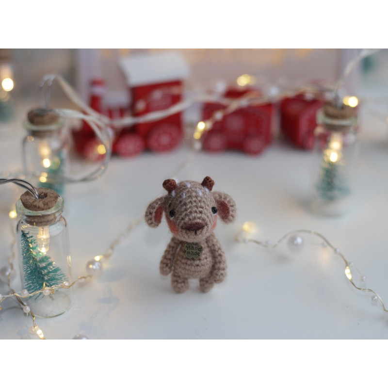 miniature-christmas-deer-amigurumi.jpeg