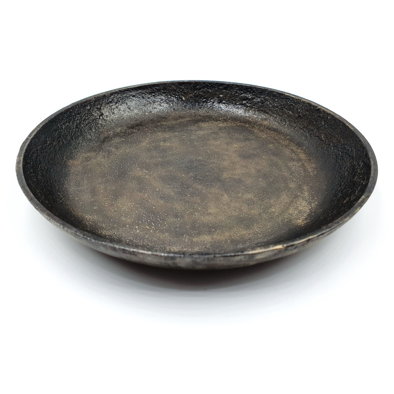 8 Vintage Russian Cast Iron Pans 2pcs USSR 1950s.jpg