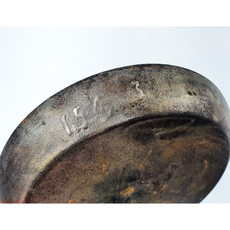 9 Vintage Russian Cast Iron Pans 2pcs USSR 1950s.jpg