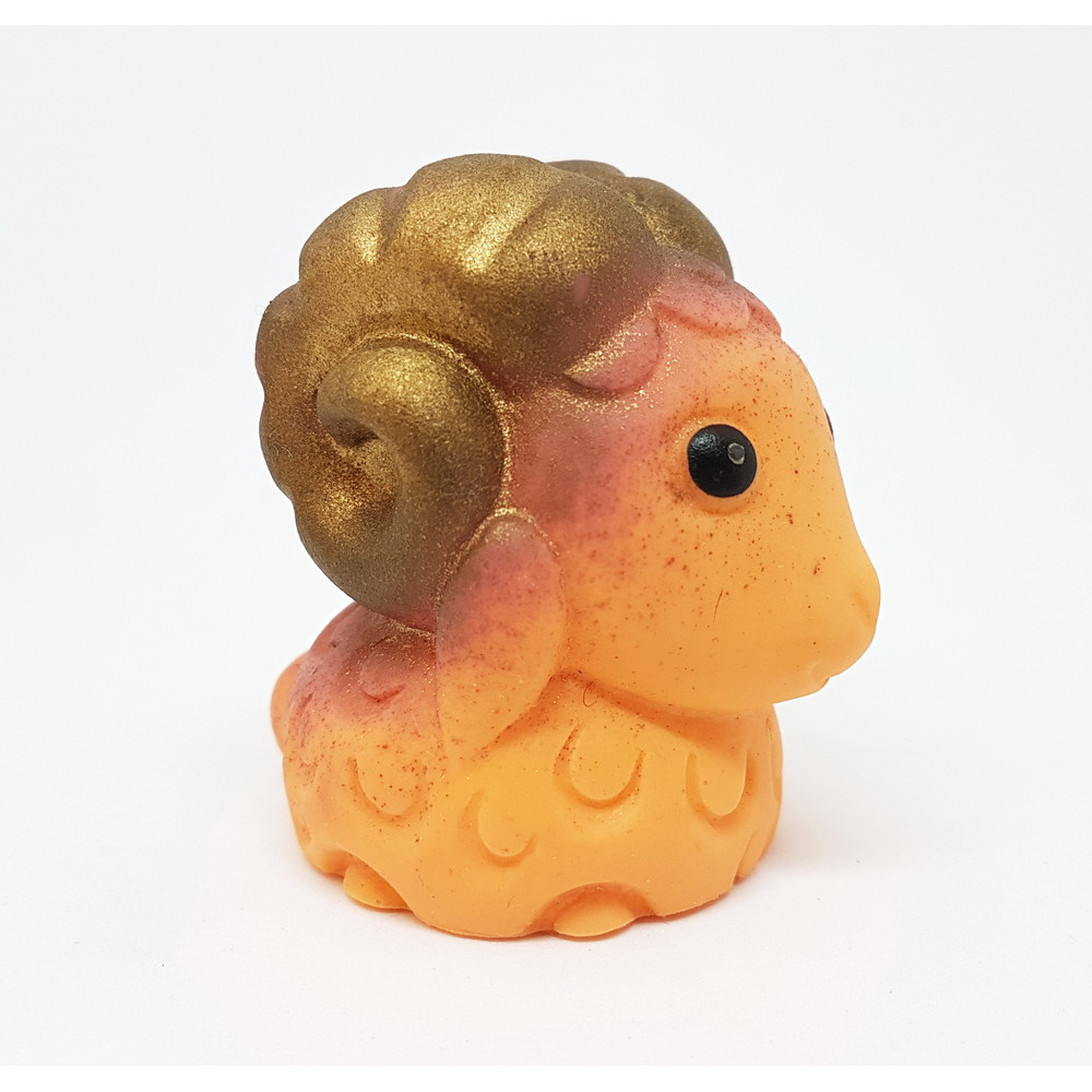 5 Vintage USSR Rubber Toy RAM 1980s.jpg