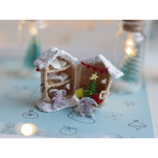 dollhouse-christmas-miniature-bunny.jpg