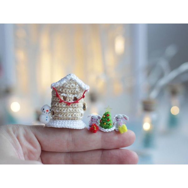 miniature-christmas-bunny-house.jpg
