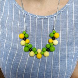 modern silicone necklace for women, green statement necklace, woven necklace, fidget necklace, silicone fidget beads