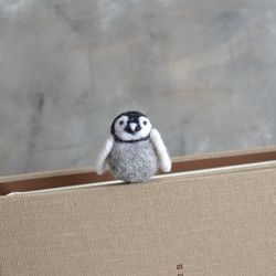 Baby penguin 3d bookmark Needle felted emperor penguin chick wool replica gift Handmade animal bookmark