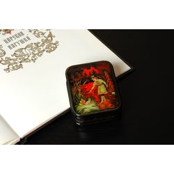 Fairy tale lacquer box hand painted miniature Kholui decorative art