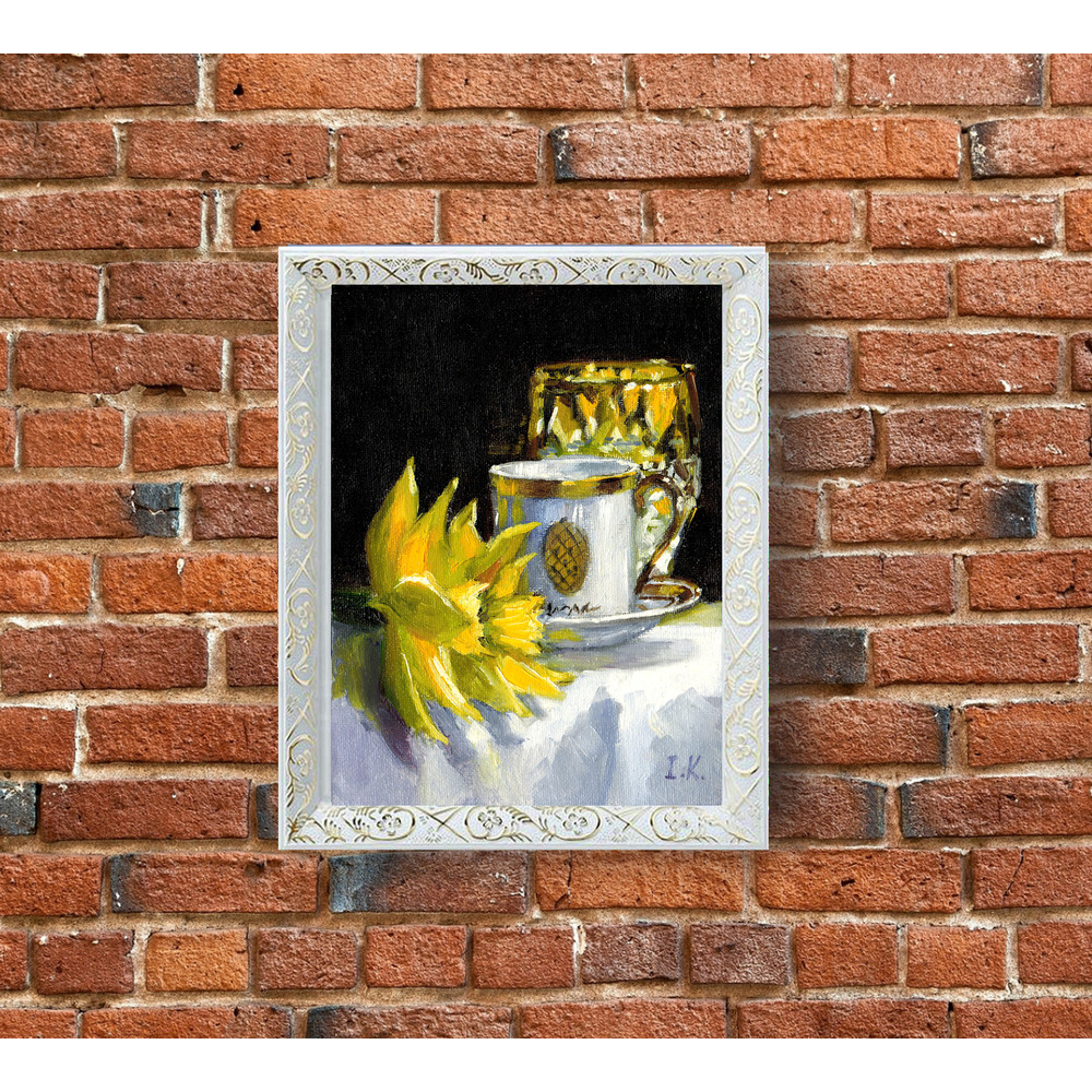 daffodils 1 frame 2.jpg