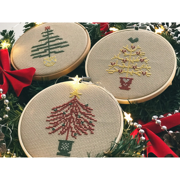 Christmas Trees Cross Stitch Pattern