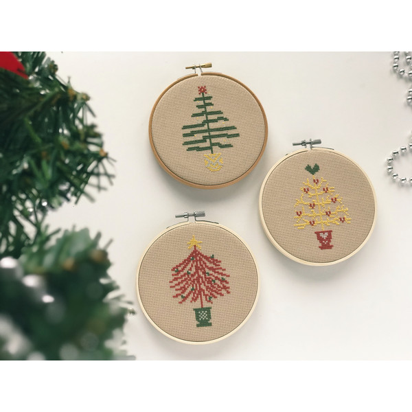 Christmas Ornaments Embroidery Pattern