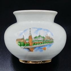 Vintage propaganda porcelain vase Moscow Kremlin USSR 1950s
