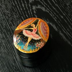 Ballerina lacquer box hand-painted ballet Kholui miniature art