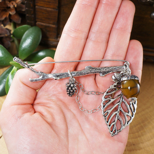 silver-acorn-pine-cone-leaf-autumn-forest-woodland-nature-botanical-large-long-pin-brooch-jewelry