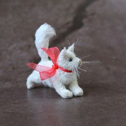 white kitty. miniature realistic figurine. custom made toy. pet portrait. great gift for cat lover