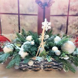 Christmas basket with decor and garland, Christmas centerpiece, Christmas table decor, Christmas decor for mantelpiece