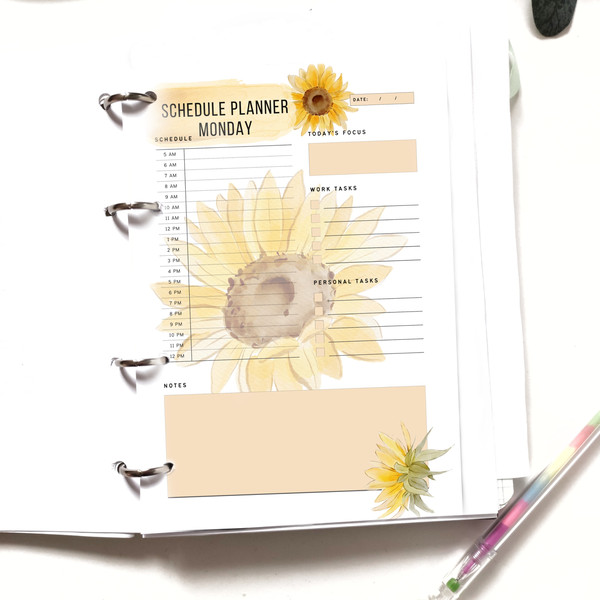 Sunflower Daily planner Printable.jpeg