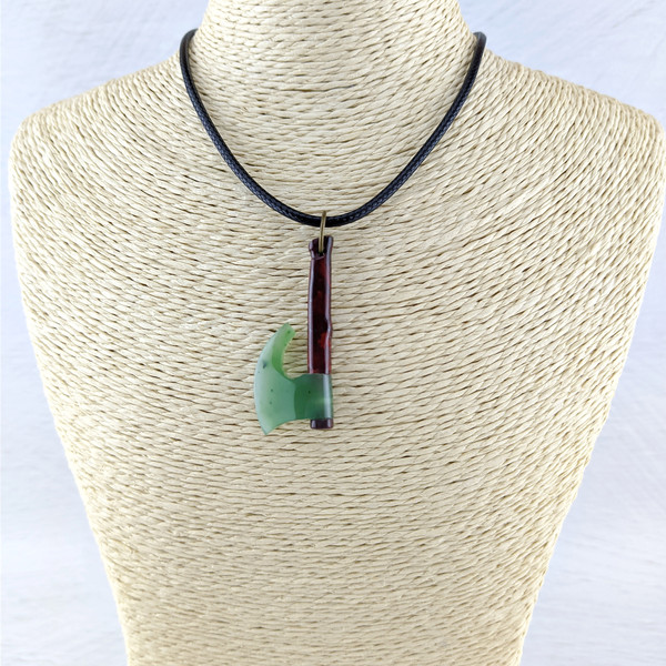 ax pendant made of red jasper and green jade (9)