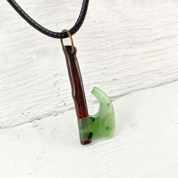 ax pendant made of red jasper and green jade (5)