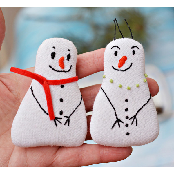 Snowman Family.jpg