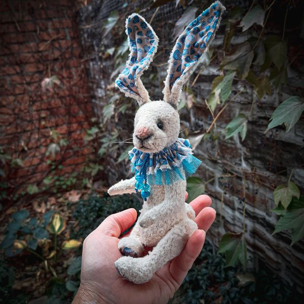 teddy-rabbit-white-handmade3.jpg