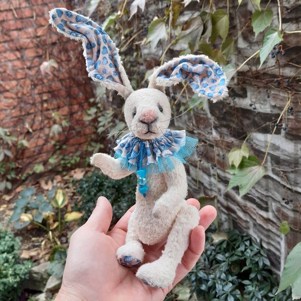 teddy-the -hare.jpg