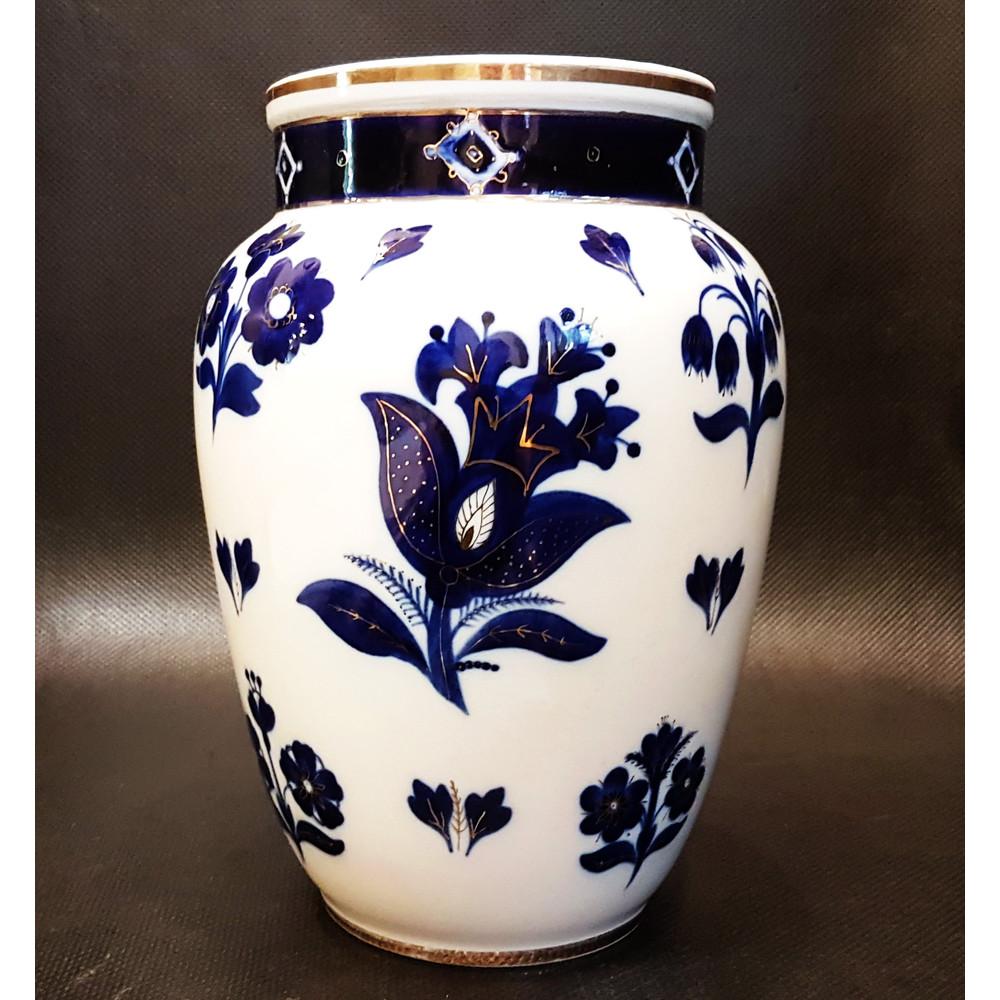 1 Vintage Porcelain Vase FLOWERS Cobalt Gilding LFZ USSR 1950s.jpg