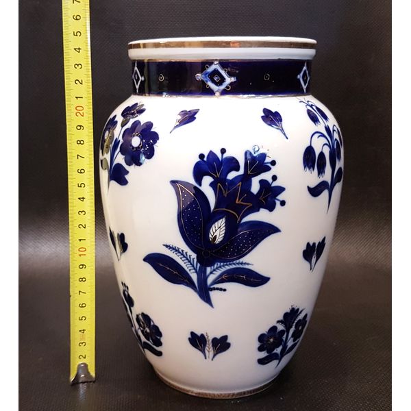 12 Vintage Porcelain Vase FLOWERS Cobalt Gilding LFZ USSR 1950s.jpg
