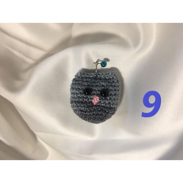 Cute-ligh-grey-amigurumi-owl-number-9-with-litlle-black-eyes-crochet-charms-handmade-keyrings-Eyeletshop-handmade-Eyeletshop-amigurumi.jpg