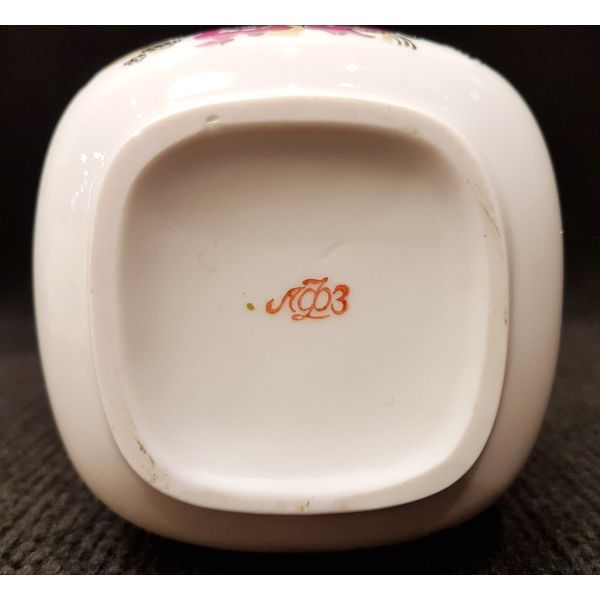 9 USSR Vintage Porcelain Tea-Holder Tea Jar with cover Olympic Games Moscow 1980.jpg