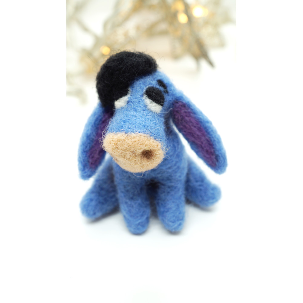 Eeyore-collectible-toy-5