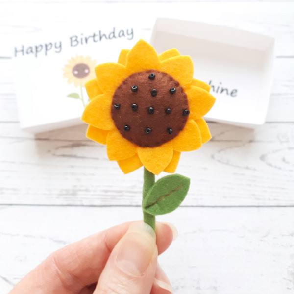 Sunflower-birthday-gift-for-women