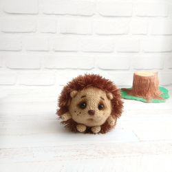 small beige  hedgehog miniature toys custom plush handmade toy crochet mini  hedgehog hedgehog keychain amigurumi