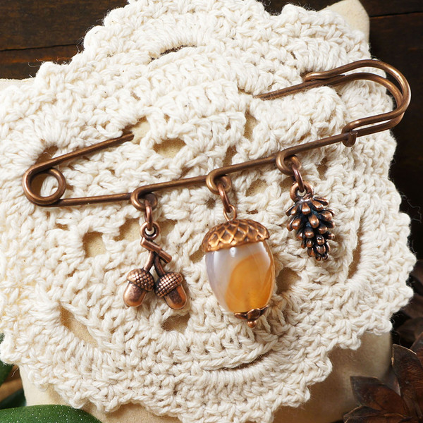 orange-agate-acorn-copper-pine-cone-acorn-charm-pin-brooch-jewelry