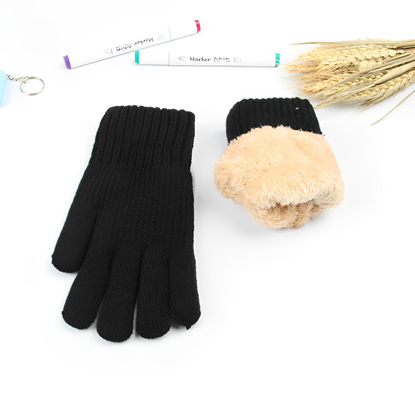 catfancottongloves1.png