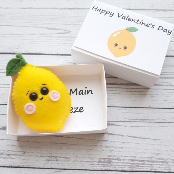 Fake-lemon-Valentines-day-gift-for-him