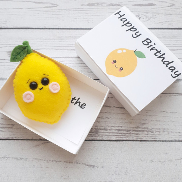Fake-lemon-pun-birthday-card-2