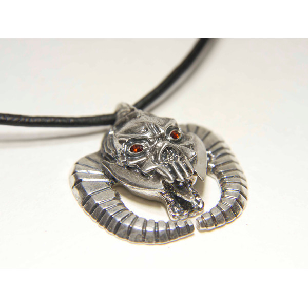 Daedric-Prince-Molag-Bal , God-of-Schemes-necklace , Harvester-of-Souls , Elder-Scrolls-jewelry, Game-Jewelry