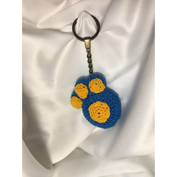 Amigurumi-Crochet-blue-cat-paw-number-2-Handmade-key-bag-photo-1.JPG