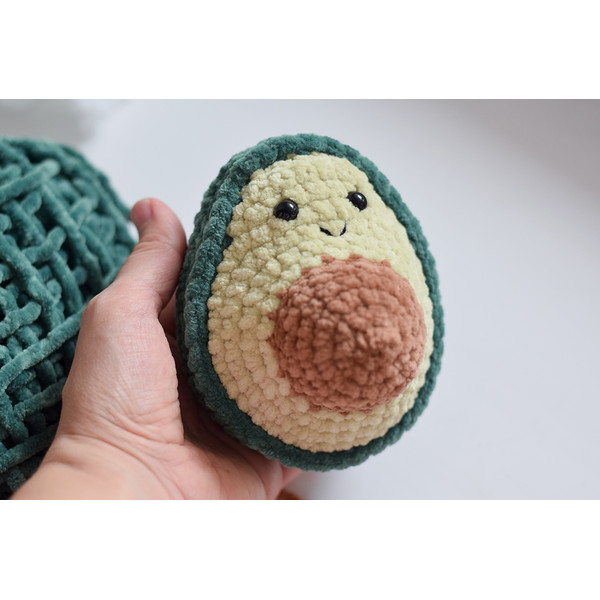 crochet-avocado-pattern