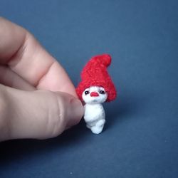 Tiny snowman, one inch toy, collectible toy, gift for Christmas, miniature snowman